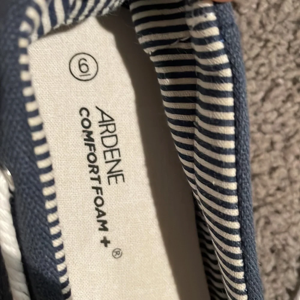 Sperrys - Picture 3 of 3